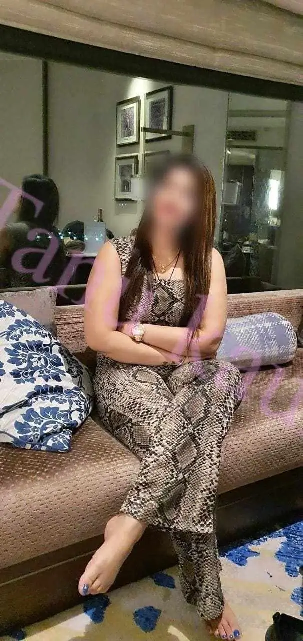 call girls in Gurgaon